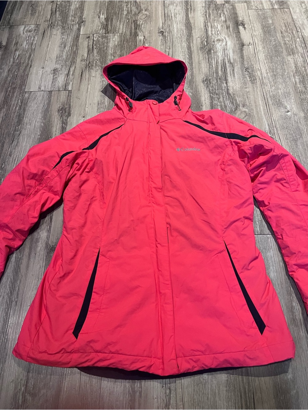 Columbia Interchange Women’s Pink Hooded Insulated Jacket